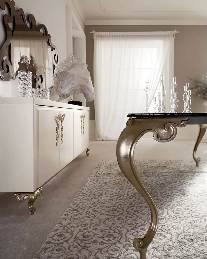 George Dining Table by Cantori, piece of a luxury dining set
