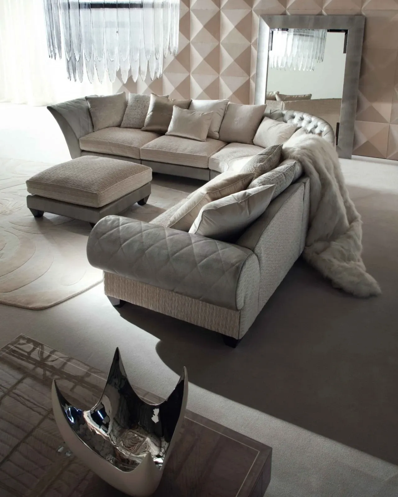 Giorgio Collection Living Room, image 2 of 7