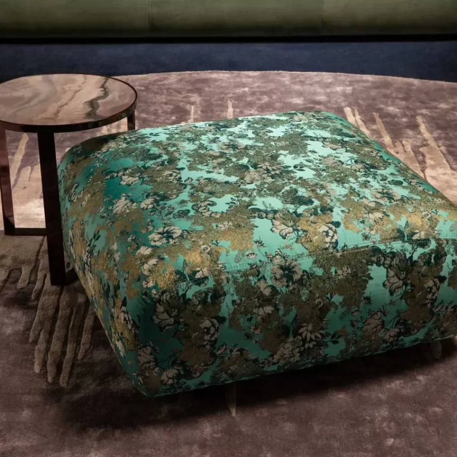 Rutenio Pouf by Epoque, Italian furniture company for the living room, in leather