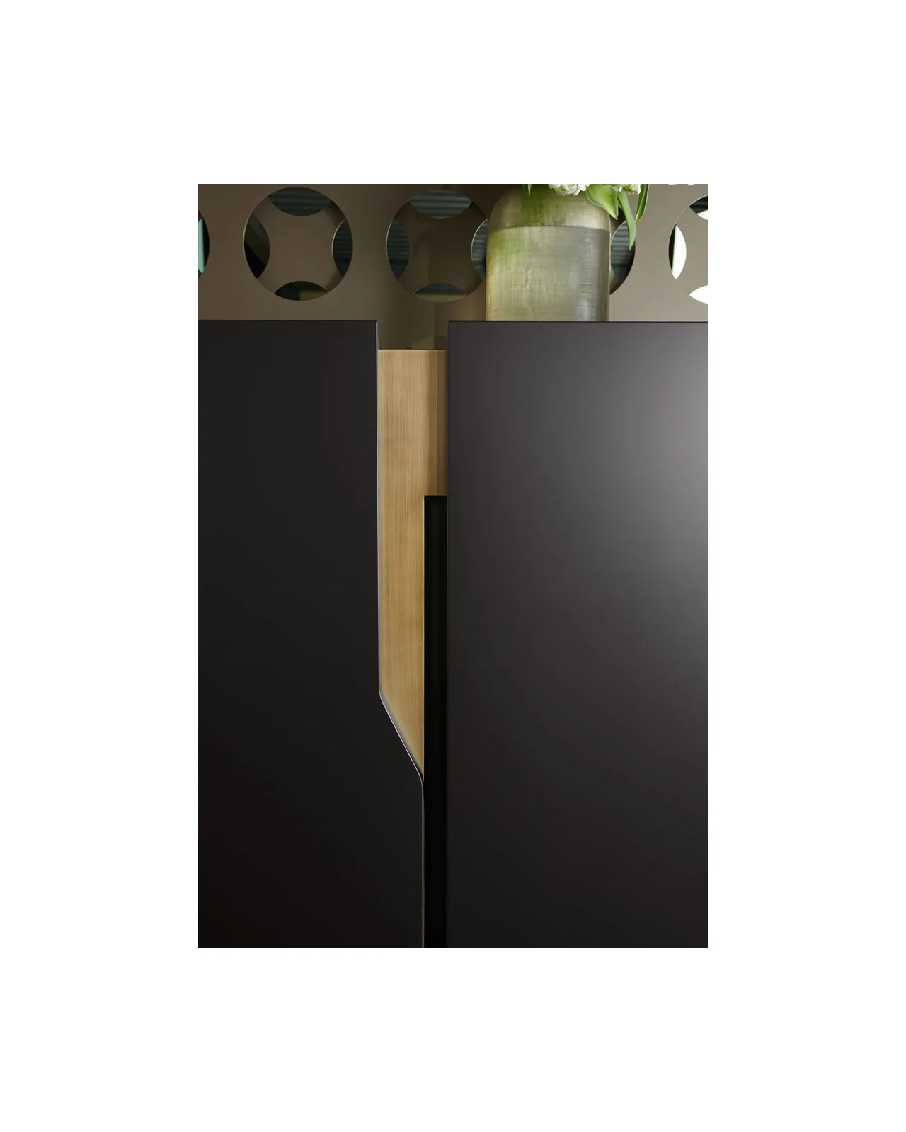 Mirage cabinet by Cantori, in an interior setting, photo 4 of 12