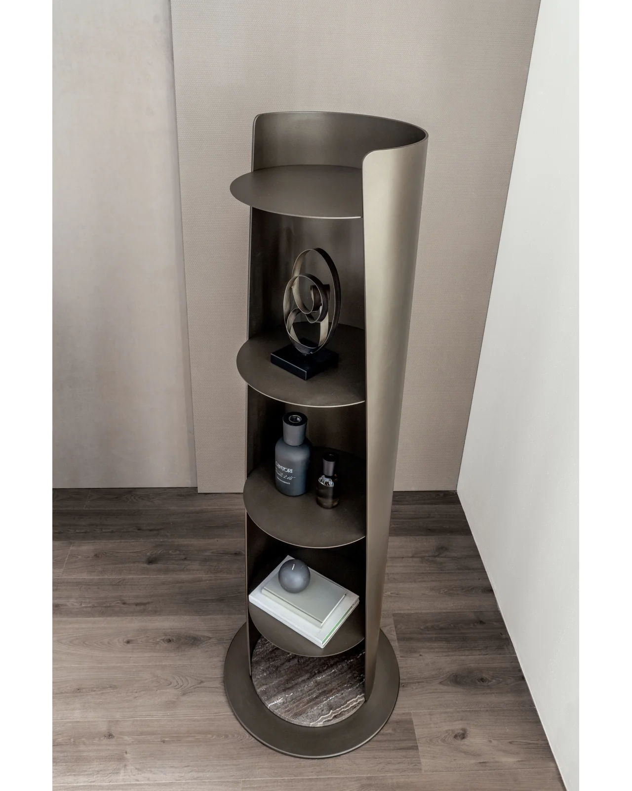 Ulisse bookcase by Cantori, in an interior setting, photo 3 of 7