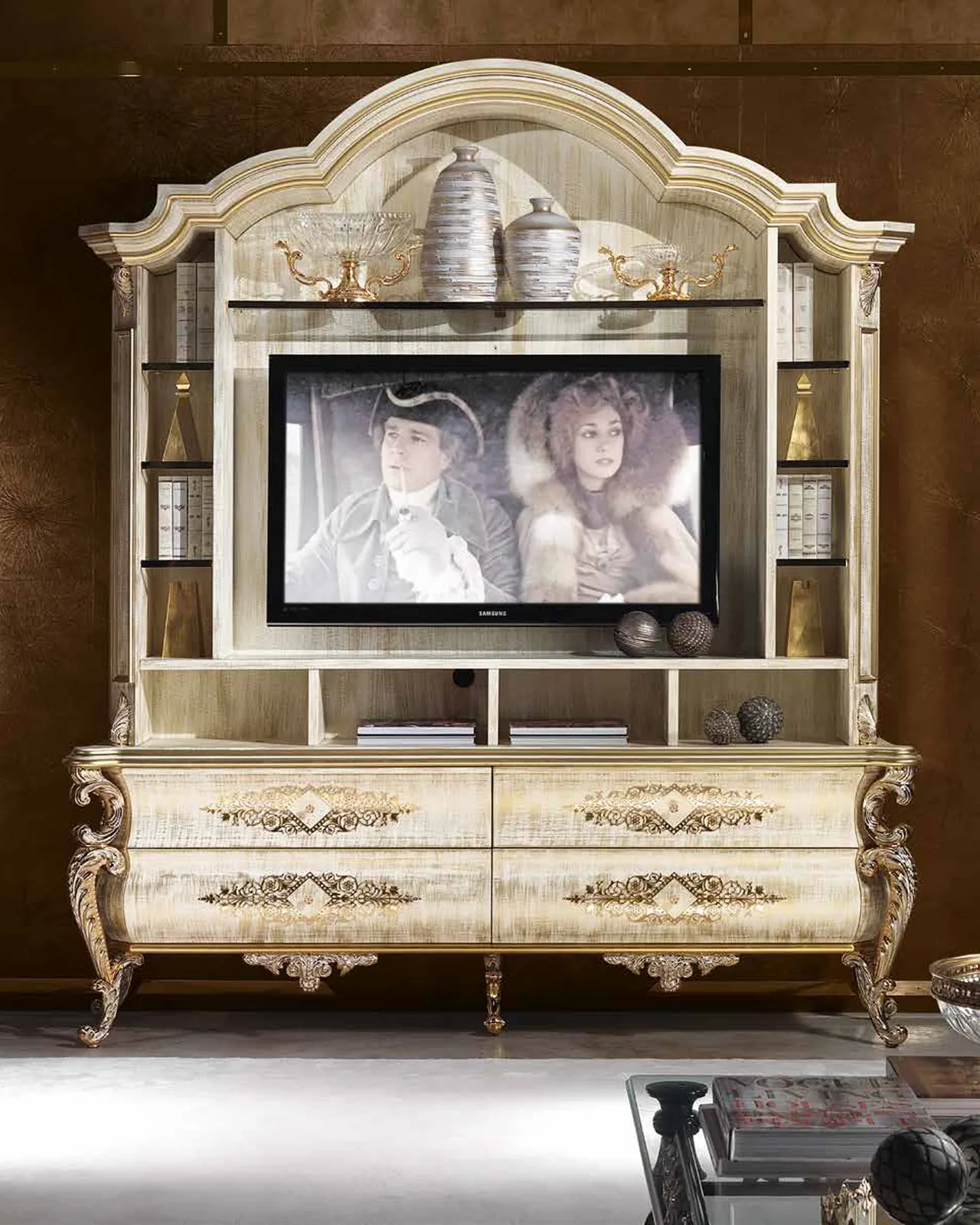 Mobile TV al plasma Aida AD238, collezione Aida di Cappelletti, mobile TV classico italiano, vista prodotto, foto 1 di 2