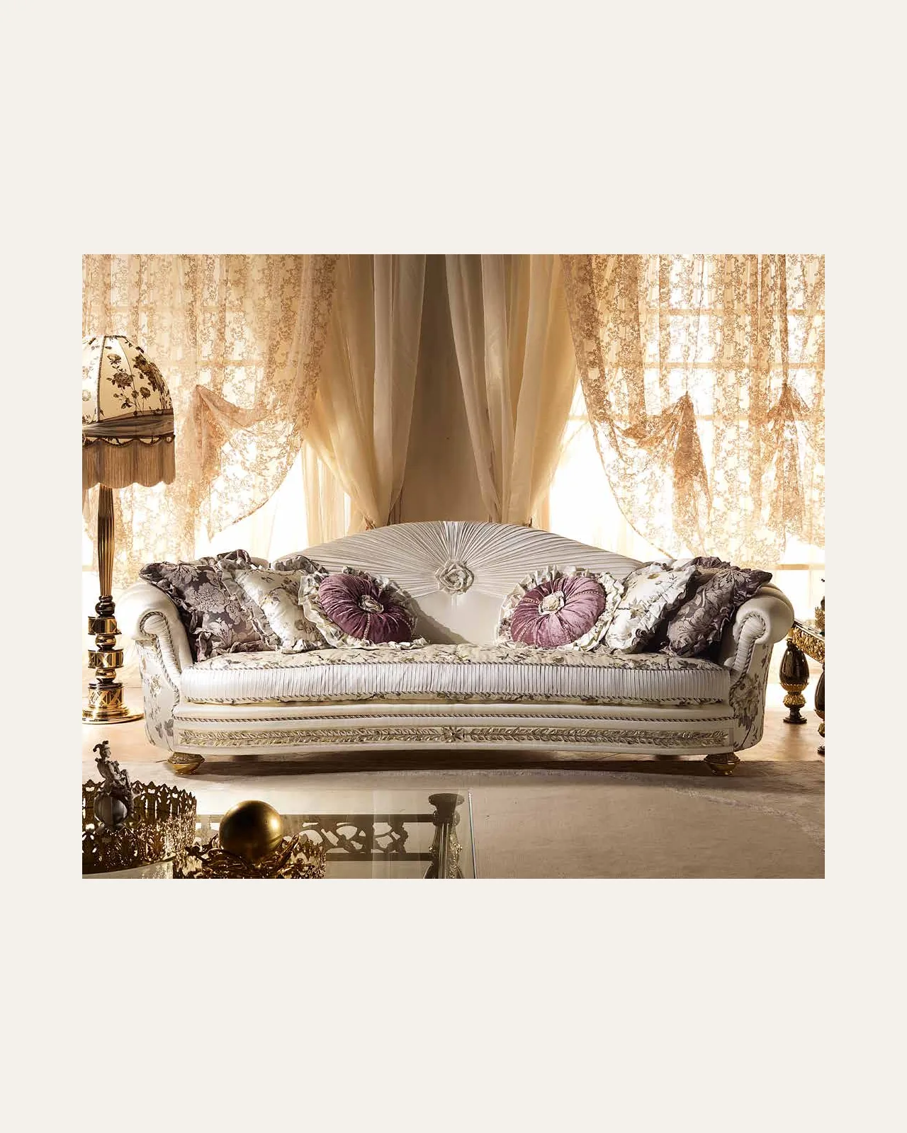 Aida Side Table AD075, Cappelletti Aida collection, classic Italian side table in a classic living room setting, photo 1 of 6