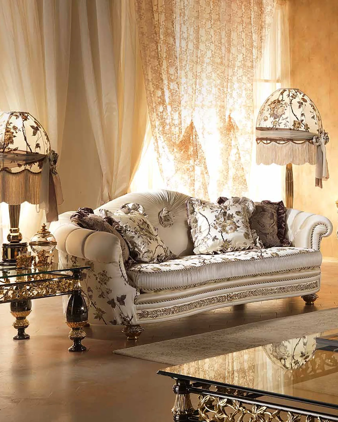 Aida TV Cabinet AD037, Cappelletti Aida collection, classic Italian TV cabinet in a classic living room setting, photo 4 of 4