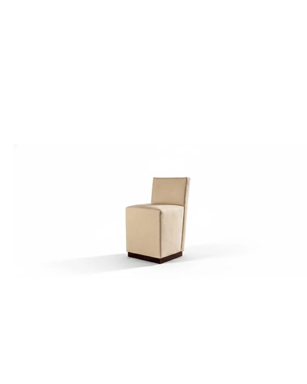 Painite Armchair by Epoque, Exence collection, armchair in fabric or leather, studio view, photo 2 of 3
