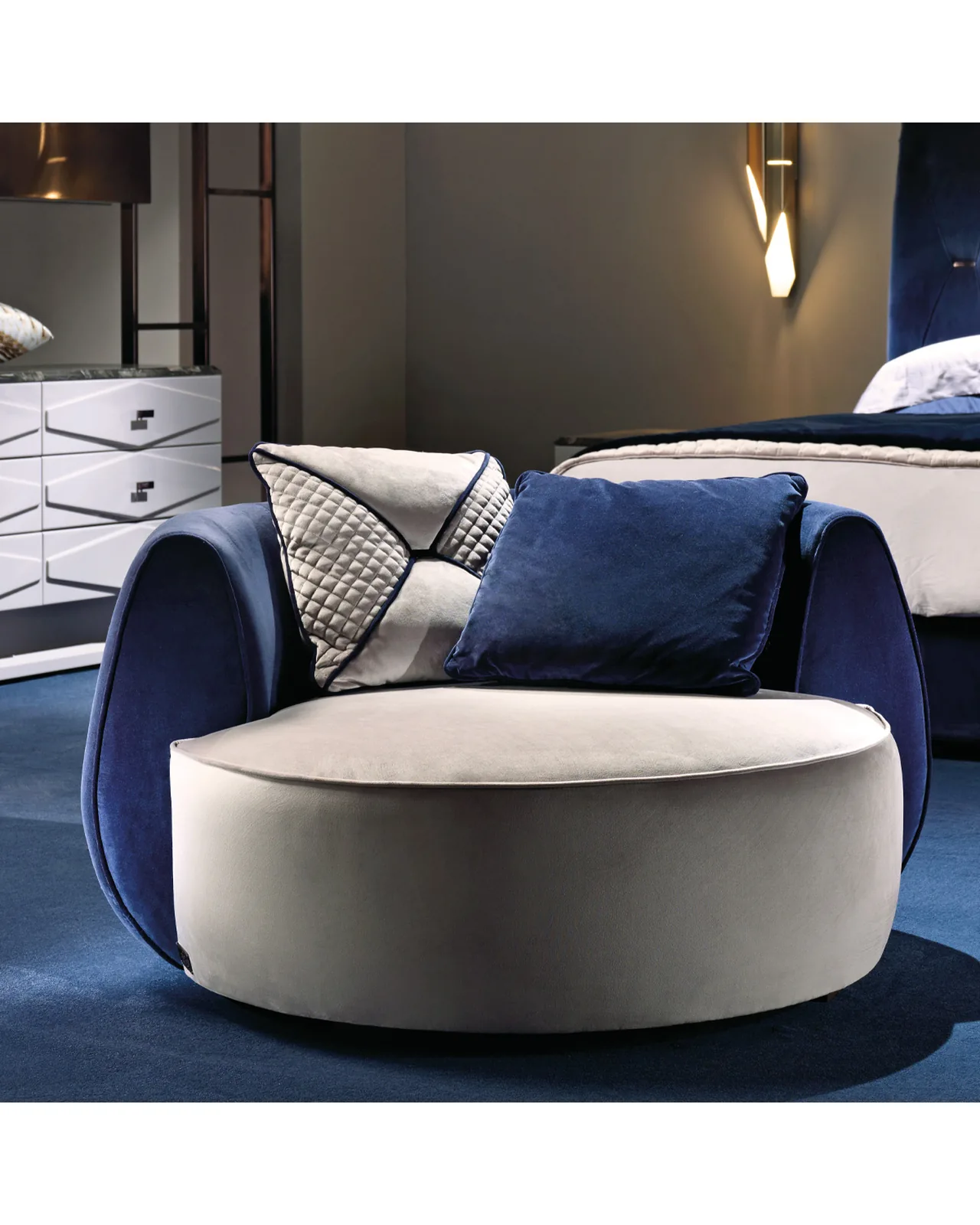 Riolite Armchair by Epoque, Exence collection, Italian armchair in a modern living room, photo 1 of 2