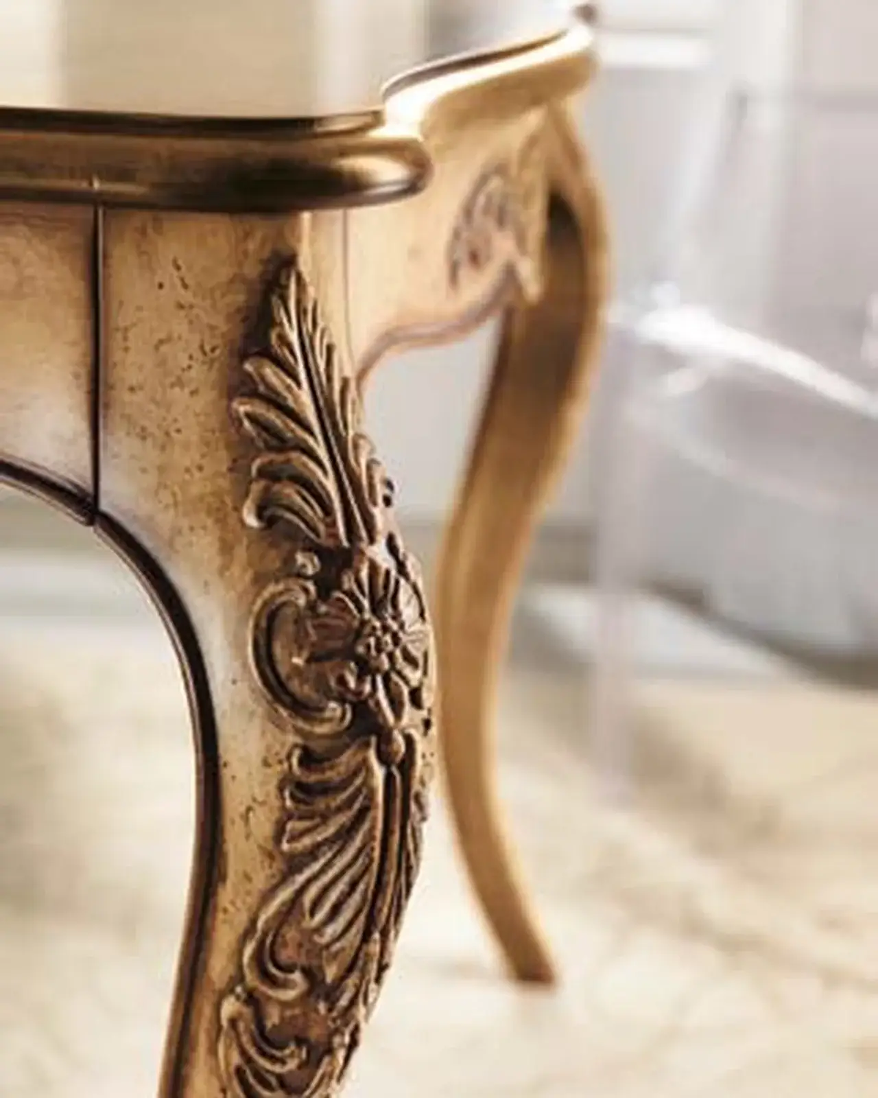 New Deco Hand-Carved Extending Table, Square – Francesco Pasi New Decò, additional dining room view 2