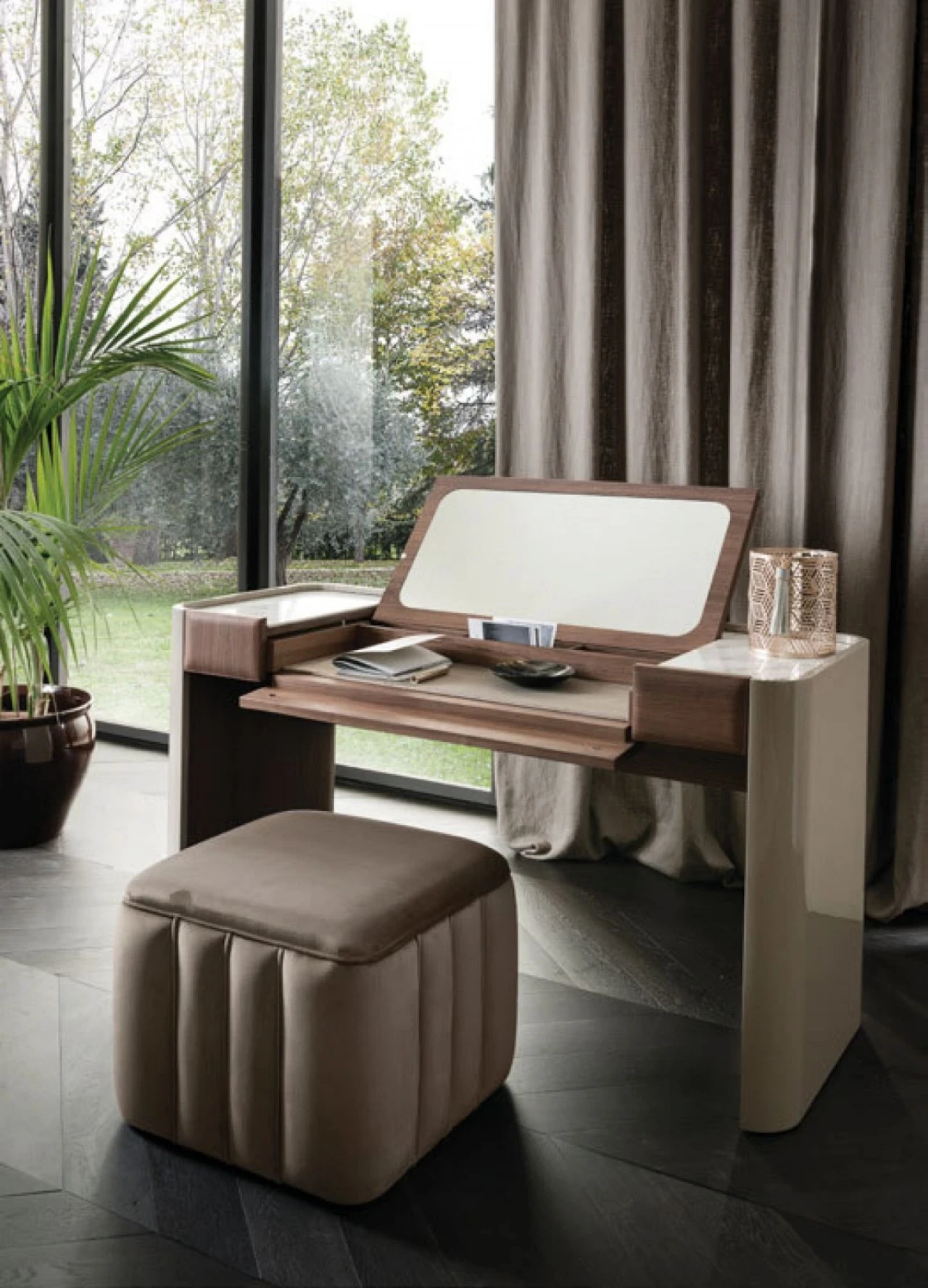 Dama Bedroom Furniture Set Storage, chest of drawers for an Italian bedroom set