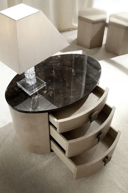 LIFETIME NGHT TABLE