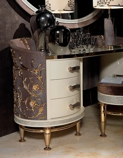 Toeletta in pelle Collezione Lilium, arredamento italiano per la casa